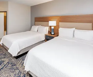 Photo 4 - Candlewood Suites Georgetown by IHG