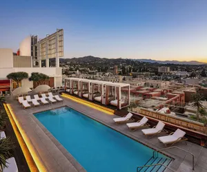 Photo 2 - W Hollywood