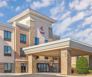 Photo 2 - Comfort Suites Whitsett - Greensboro East