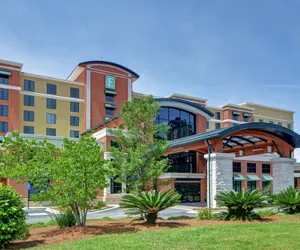 Photo 2 - Embassy Suites by Hilton Savannah Airport