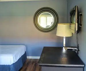 Photo 4 - Big A Motel