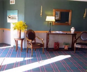 Photo 4 - Whitman Motor Lodge