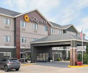 Photo 2 - La Quinta Inn & Suites by Wyndham Ada