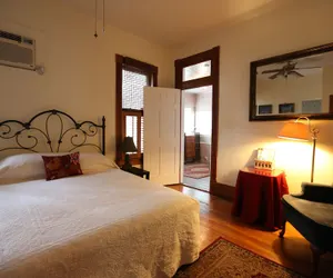 Photo 3 - O'Casey's Boutique Inn