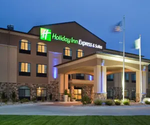 Photo 2 - Holiday Inn Express Hotel & Suites Grand Island by IHG