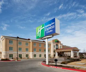 Photo 2 - Holiday Inn Express & Suites Georgetown, an IHG Hotel