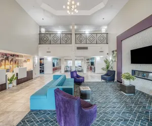 Photo 3 - La Quinta Inn & Suites by Wyndham PCB Pier Park area