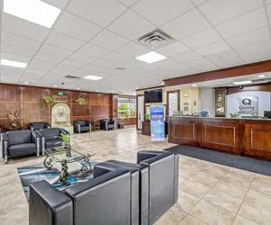 Photo 3 - Quality Inn & Suites Tampa-Ybor City