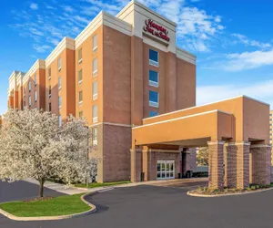 Photo 2 - Hampton Inn & Suites Detroit / Airport - Romulus