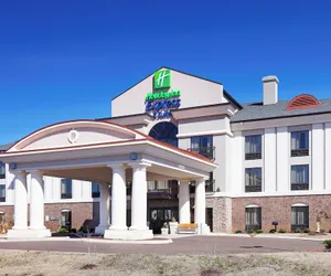 Photo 2 - Holiday Inn Express & Suites Covington by IHG