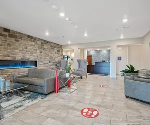 Photo 4 - Cobblestone Hotel & Suites - Austin