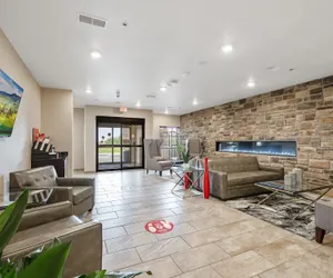 Photo 3 - Cobblestone Hotel & Suites - Austin