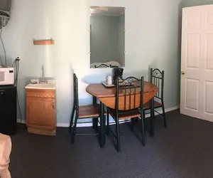Photo 5 - Cindys Motel