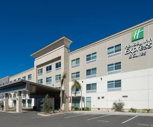 Photo 2 - Holiday Inn Express & Suites Murrieta, an IHG Hotel