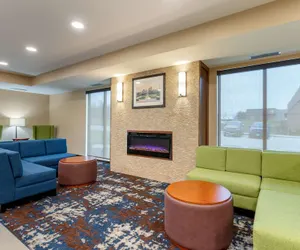 Photo 4 - Comfort Inn & Suites West Des Moines