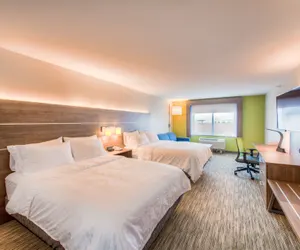 Photo 3 - Holiday Inn Express & Suites Remington by IHG