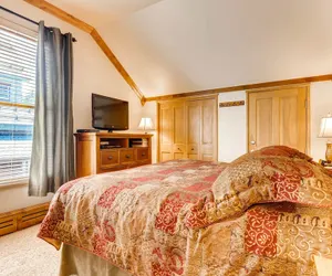 Photo 3 - Spacious 1br -river Run Village-hot Tub & Kids Ski Free 1 Bedroom Condo by RedAwning