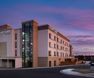 Photo 2 - Courtyard by Marriott Kansas City Olathe