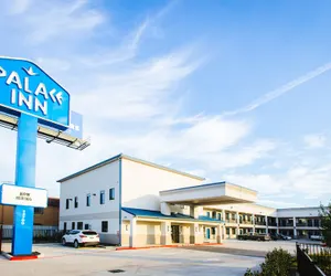 Photo 2 - Palace Inn Blue Federal Road