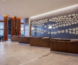 Photo 4 - Hyatt Regency Portland at the Oregon Convention Center