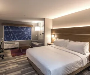 Photo 4 - Holiday Inn Express & Suites Phoenix North - Happy Valley by IHG