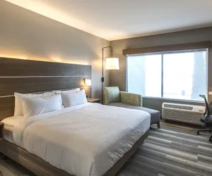 Photo 5 - Holiday Inn Express & Suites Phoenix North - Happy Valley by IHG