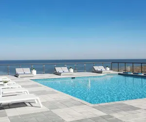 Photo 2 - Delta Hotels by Marriott Virginia Beach Waterfront