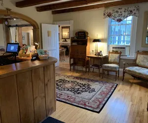 Photo 3 - Lovett's Inn and Restaurant