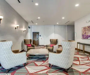 Photo 5 - Hilton Garden Inn North Dallas Central Expy