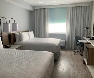Photo 5 - Wyndham Garden Miami International Airport