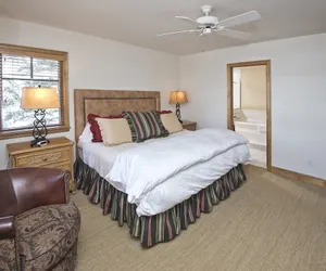 Photo 4 - Meadows Townhome