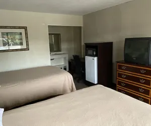 Photo 4 - Cozy Inn