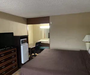 Photo 5 - Cozy Inn