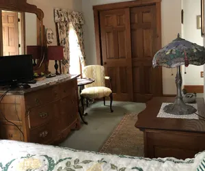 Photo 5 - Aiken Manor B&B