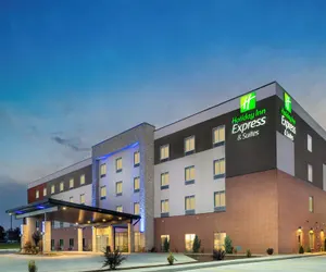 Photo 2 - Holiday Inn Express & Suites St Peters, an IHG Hotel