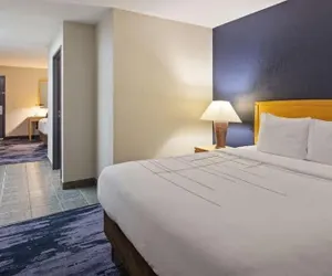 Photo 3 - Pulse Pnt Stes At Fort Sam Hou