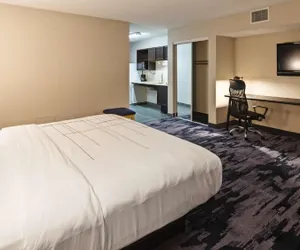 Photo 5 - Pulse Pnt Stes At Fort Sam Hou