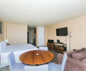 Photo 4 - Ilikai Marina Studio City View Condos with Fully Equipped Kitchens & Free Wifi