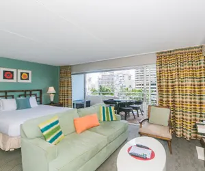 Photo 5 - Ilikai Tower 1 Bedroom City View Condos with Private Lanai & Free Wifi!