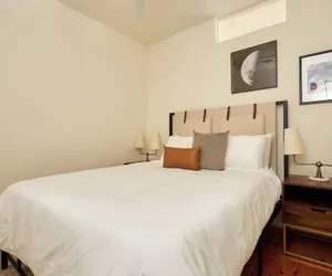 Photo 4 - Sonder by Marriott Bonvoy The Louie Apartments CBD