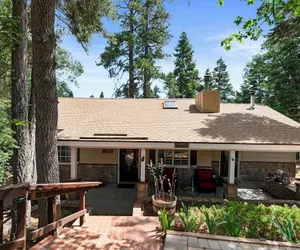 Photo 2 - Apple Bear Cottage