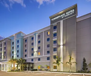 Photo 2 - TownePlace Suites by Marriott Naples