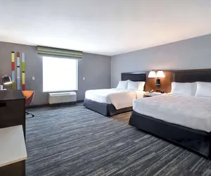 Photo 4 - Hampton Inn & Suites Las Vegas Convention Center - No Resort Fee