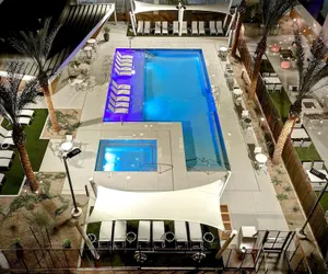 Photo 2 - Home2 Suites by Hilton Las Vegas Convention Center