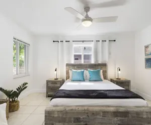 Photo 2 - Alani Bay Premium Condos