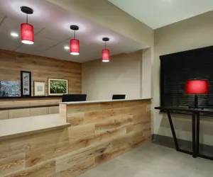 Photo 3 - Country Inn & Suites by Radisson, Oklahoma City-Bricktown, OK