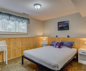 Photo 5 - 4BR Dog-friendly Minutes to Garden of the Gods