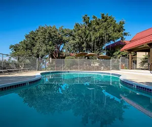 Photo 5 - Kona Mansions#229