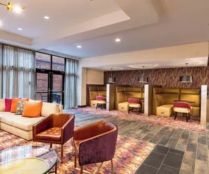 Photo 4 - Courtyard by Marriott Winston - Salem Downtown