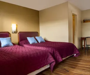 Photo 3 - Viking Motel